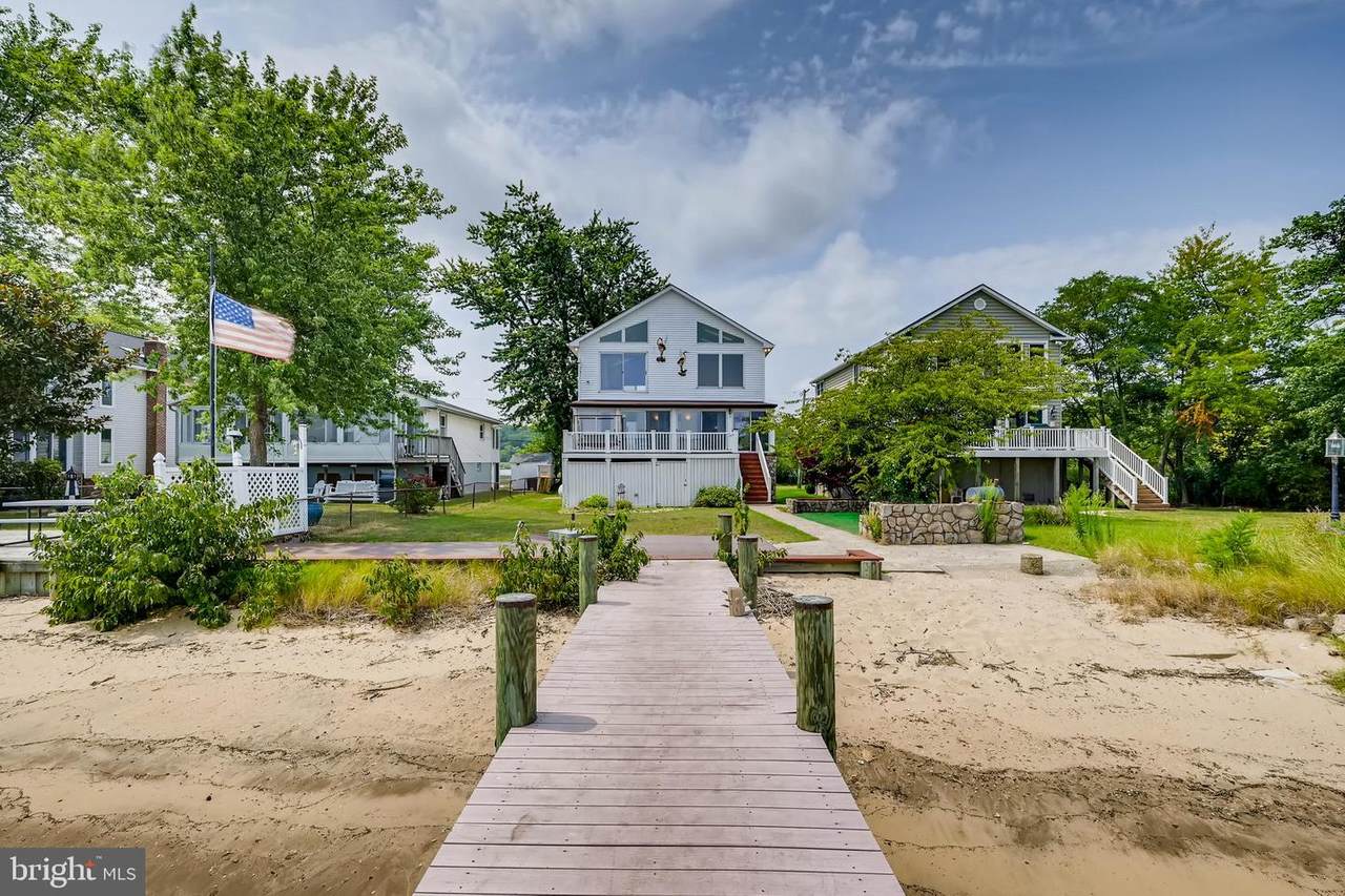 7641 Bay Street - Photo 1