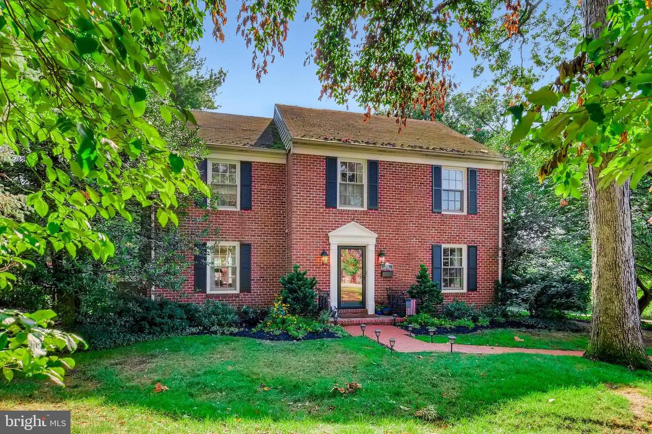 5201 Charles Street - Photo 1