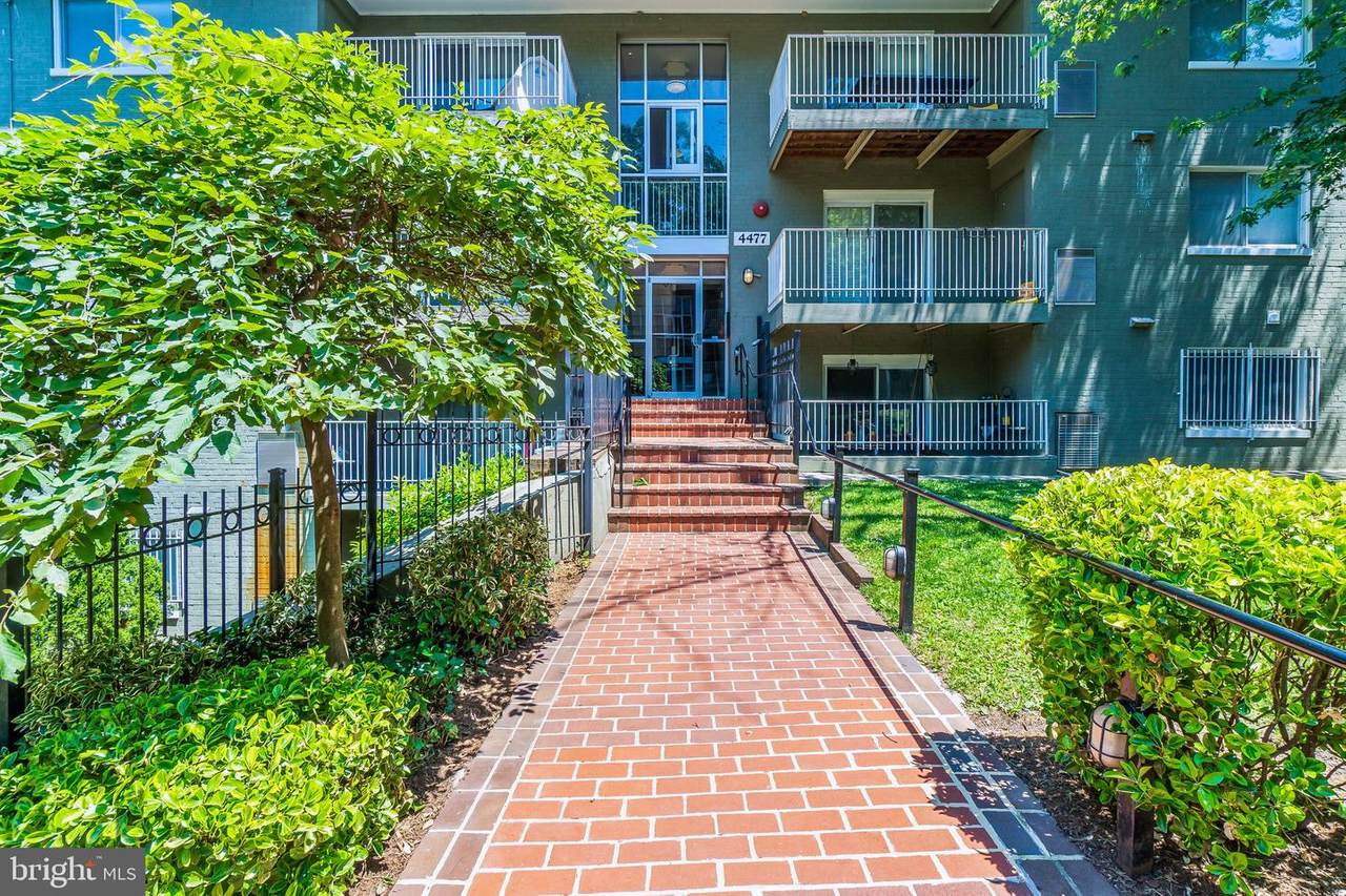 4477 B Street - Photo 1