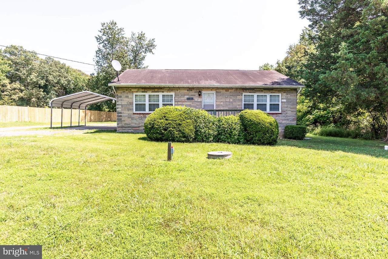 5315 Posey Gray Place - Photo 1
