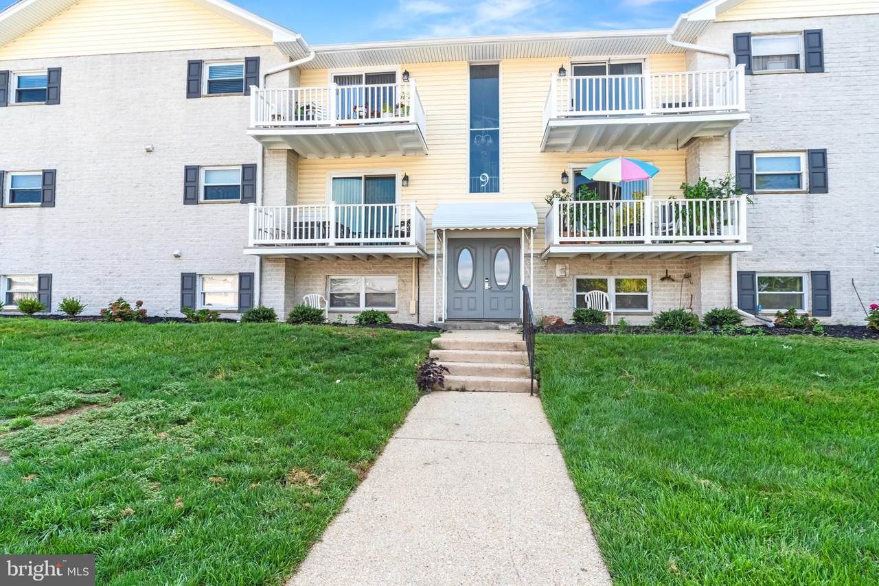 9 Warren Lodge Court - Photo 1