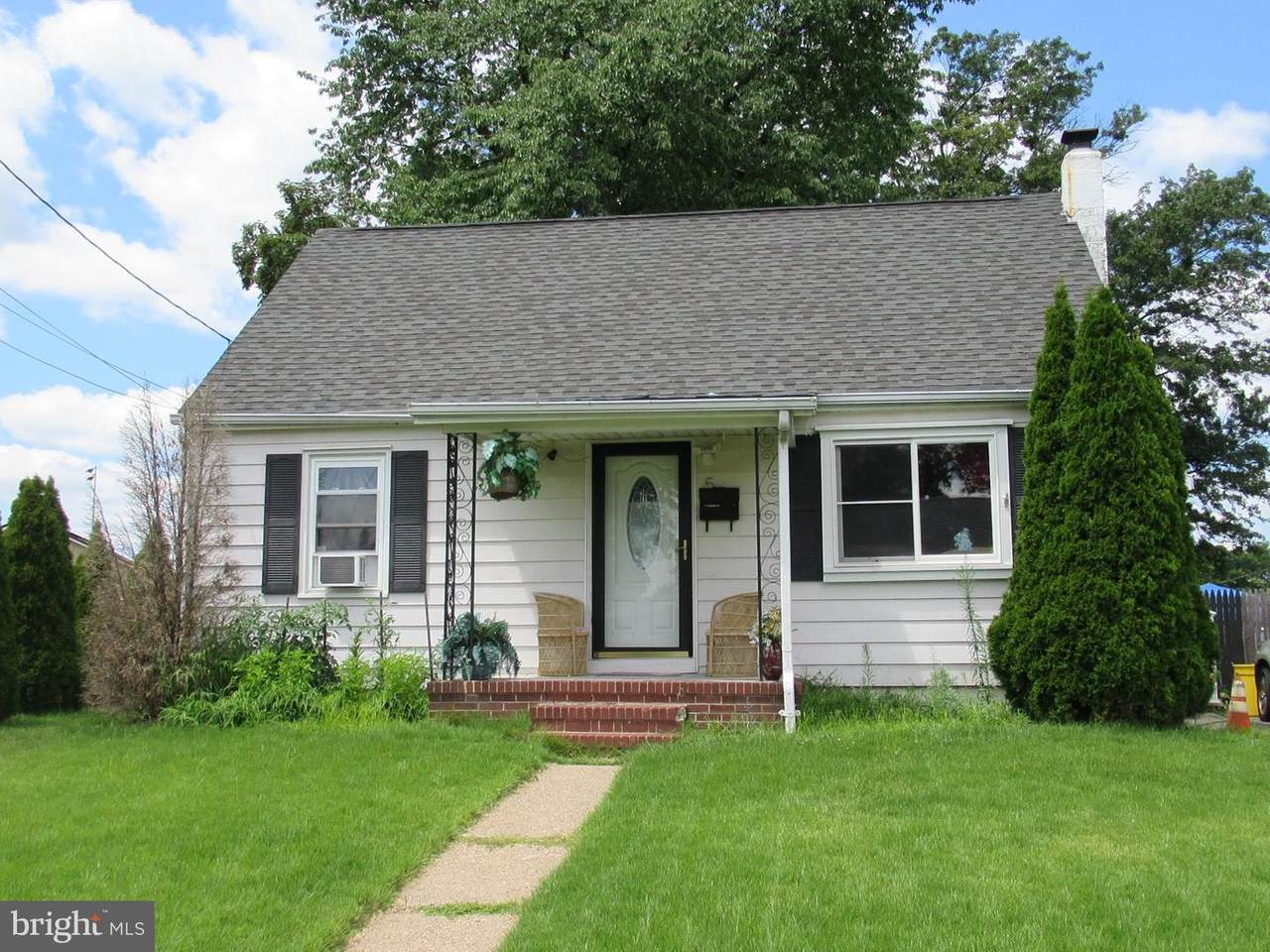 5 Exeter Drive - Photo 1