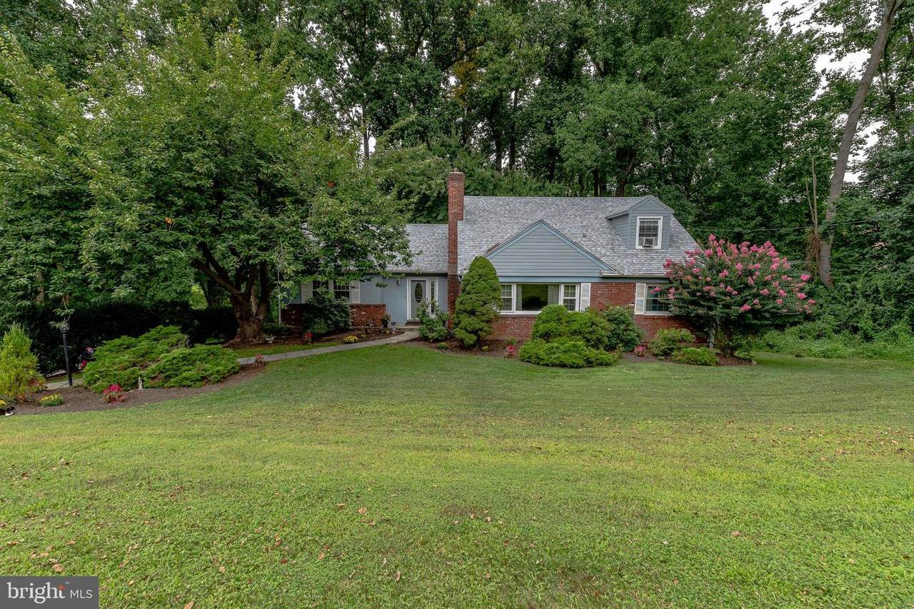 722 Beatty Road - Photo 1