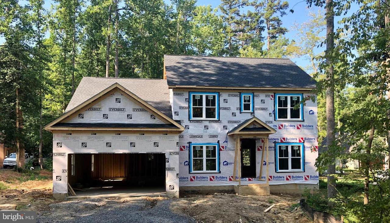 541 Monticello Circle - Photo 1