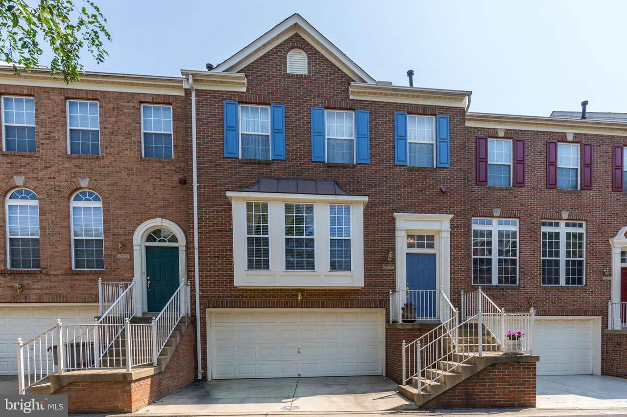 2765 Manhattan Place - Photo 1