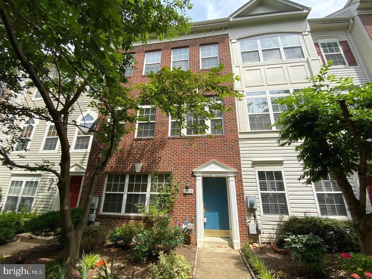 5408 Cheyenne Knoll Place - Photo 1