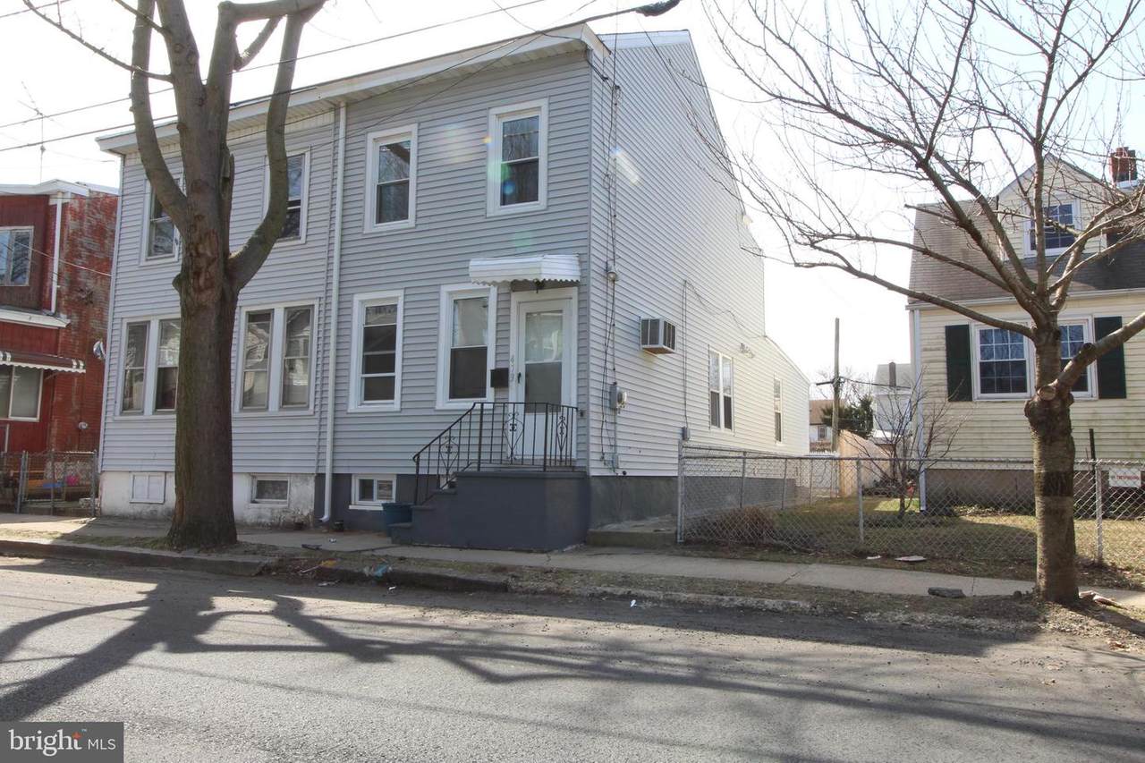 473 Logan Avenue - Photo 1