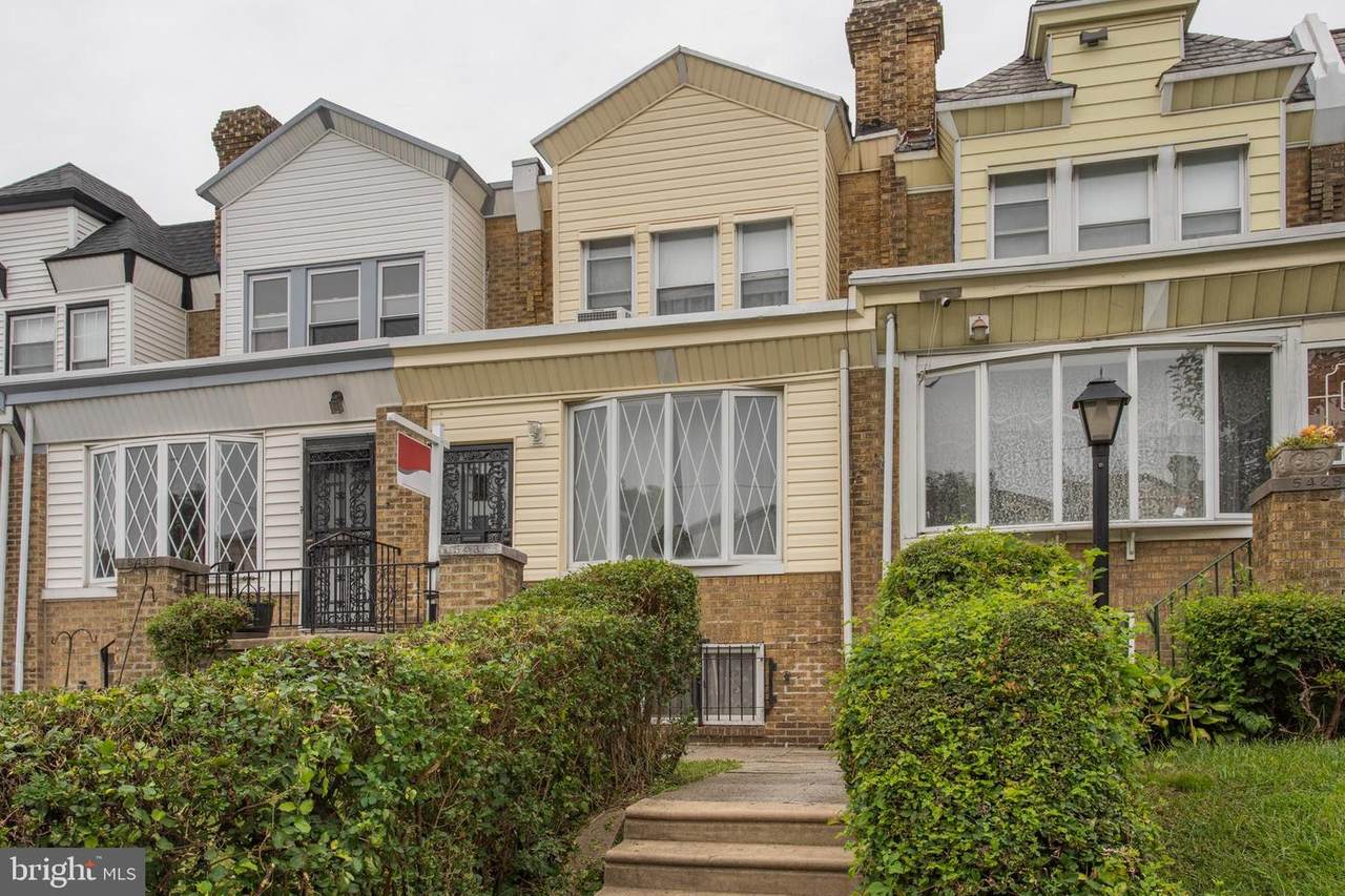 5431 Arlington Street - Photo 1
