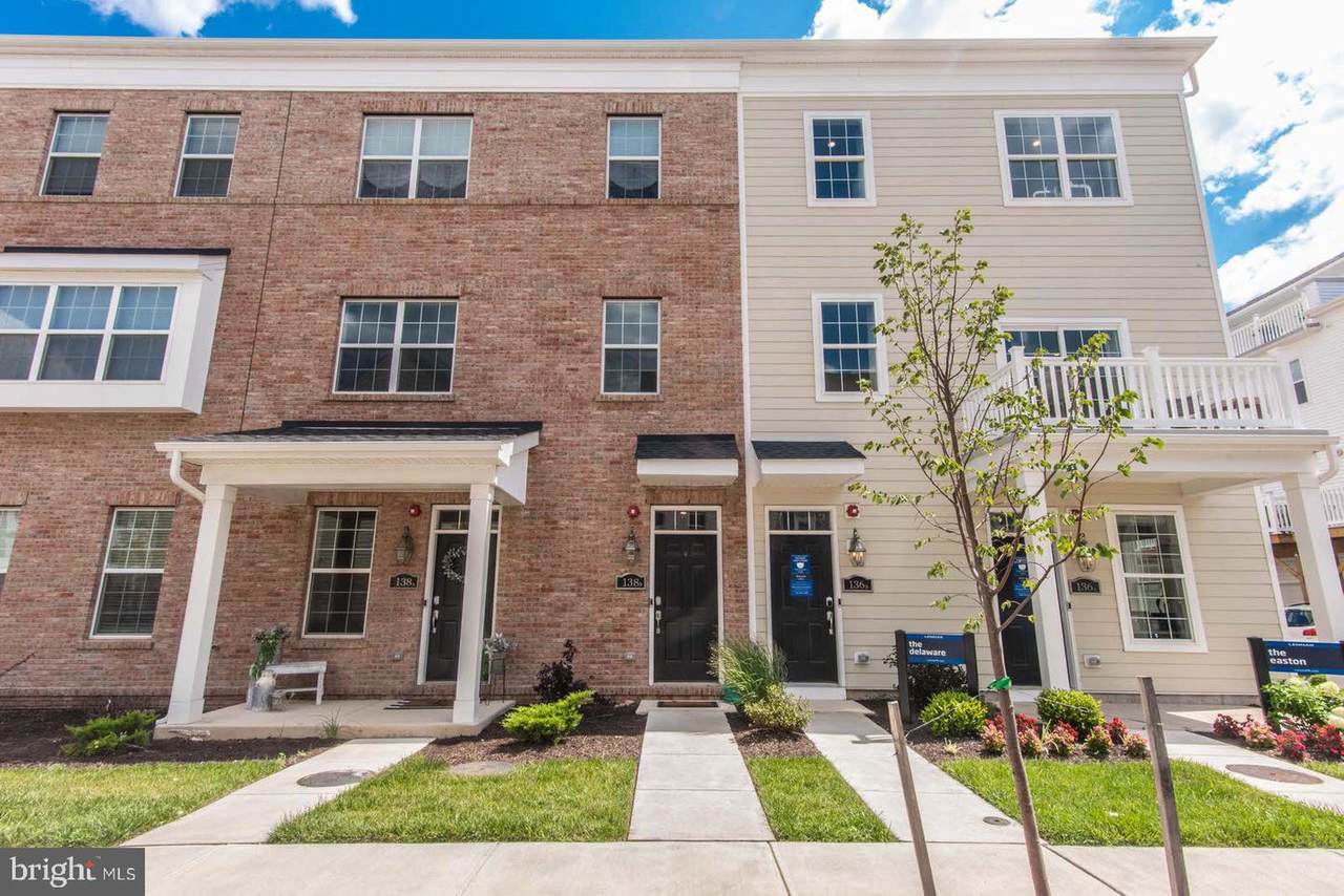 138-B Alexandria Street - Photo 1