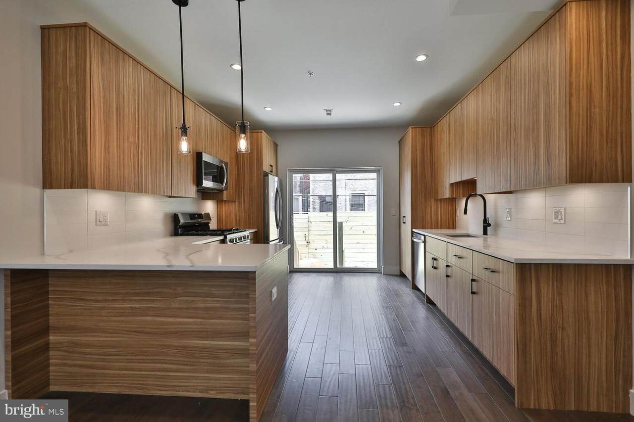 1812 Taylor Street - Photo 1