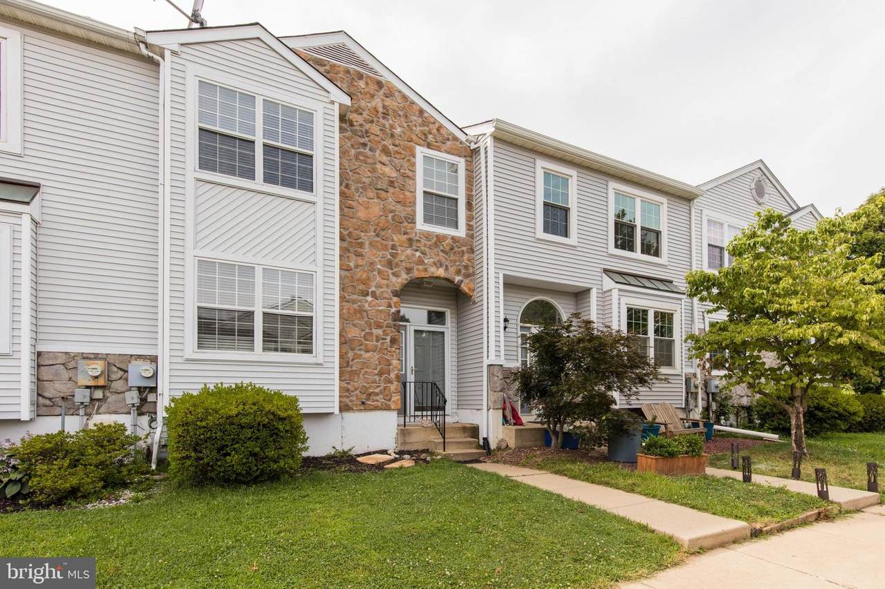 104 Spruce Lane - Photo 1