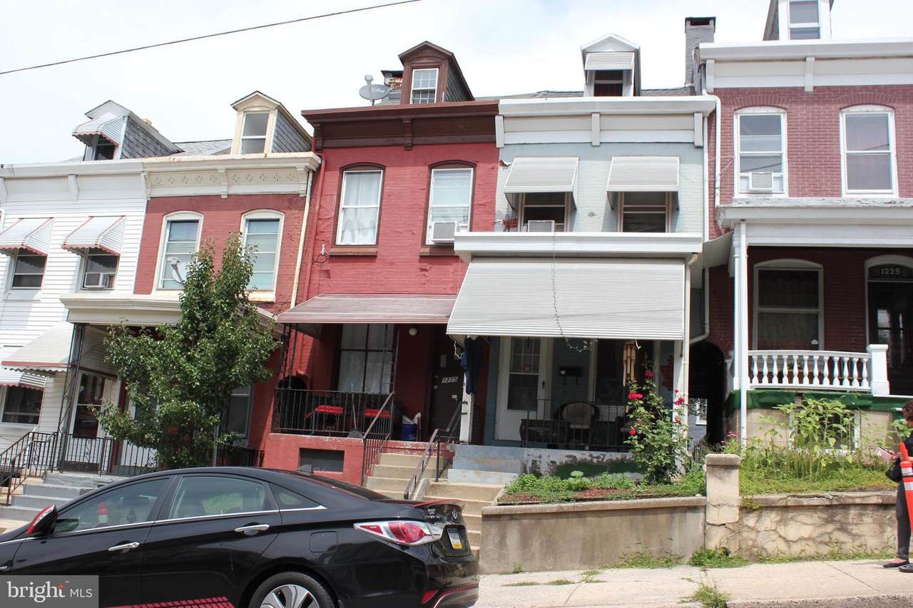 1227 Green Street - Photo 1