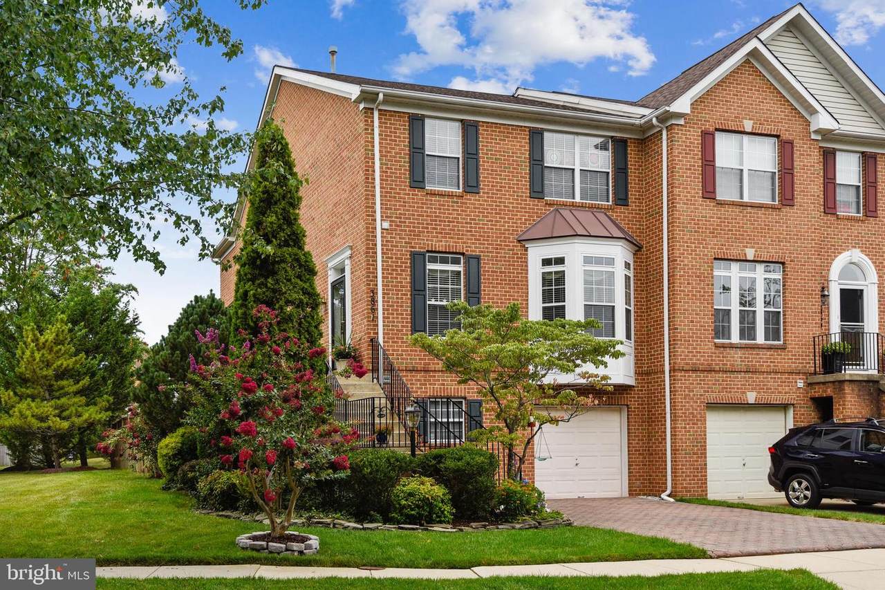 3861 Glebe Meadow Way - Photo 1