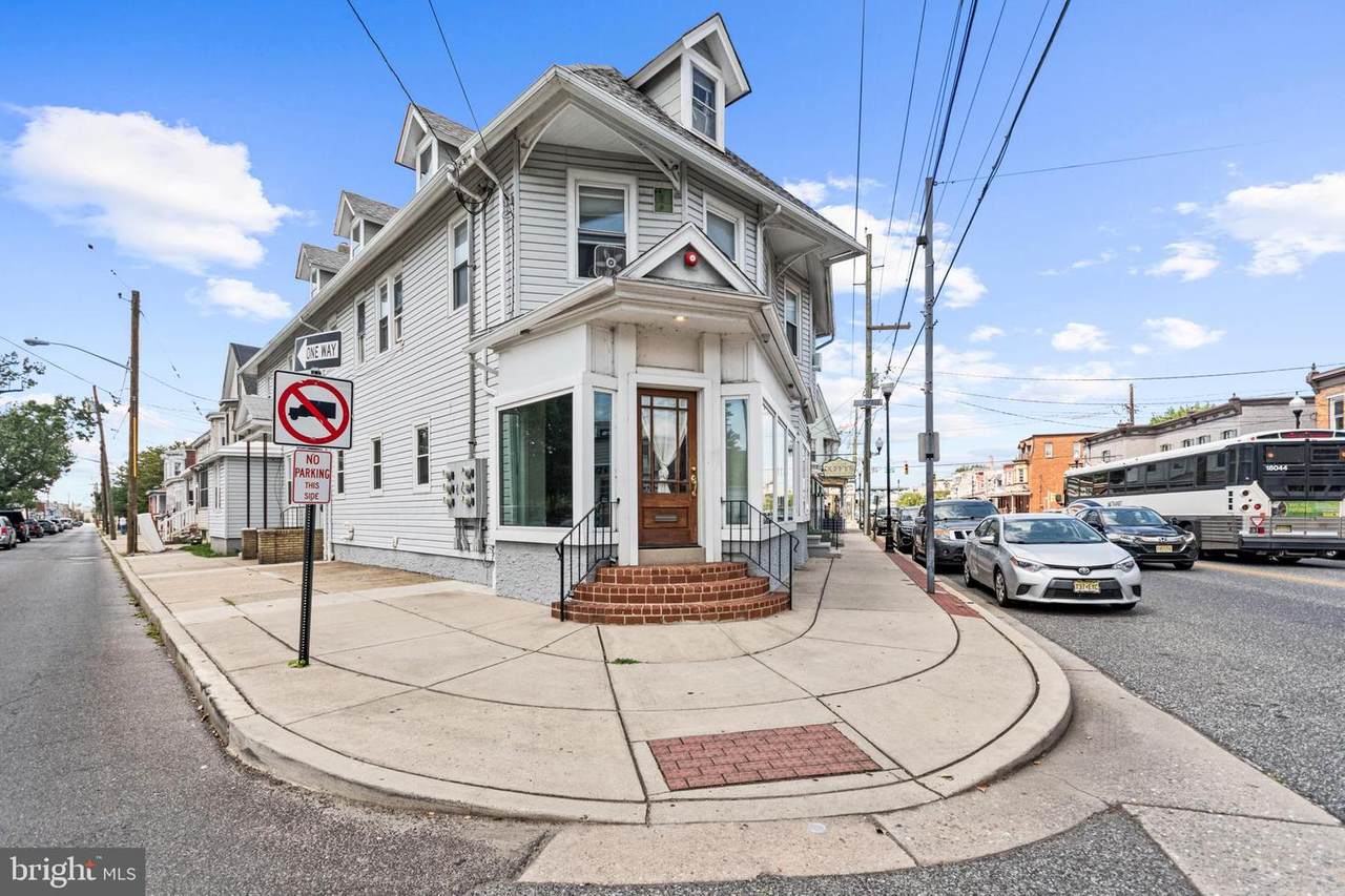 23 Broadway - Photo 1