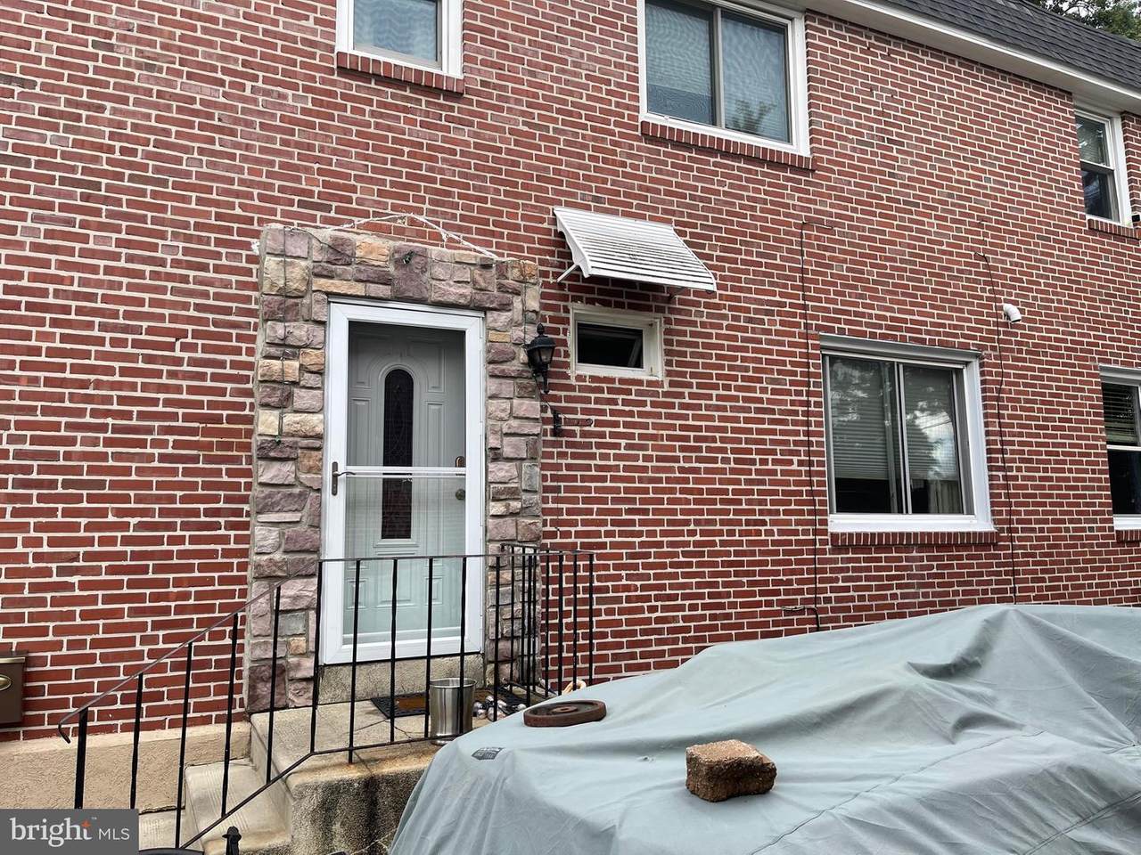 355 Greenwood Road - Photo 1