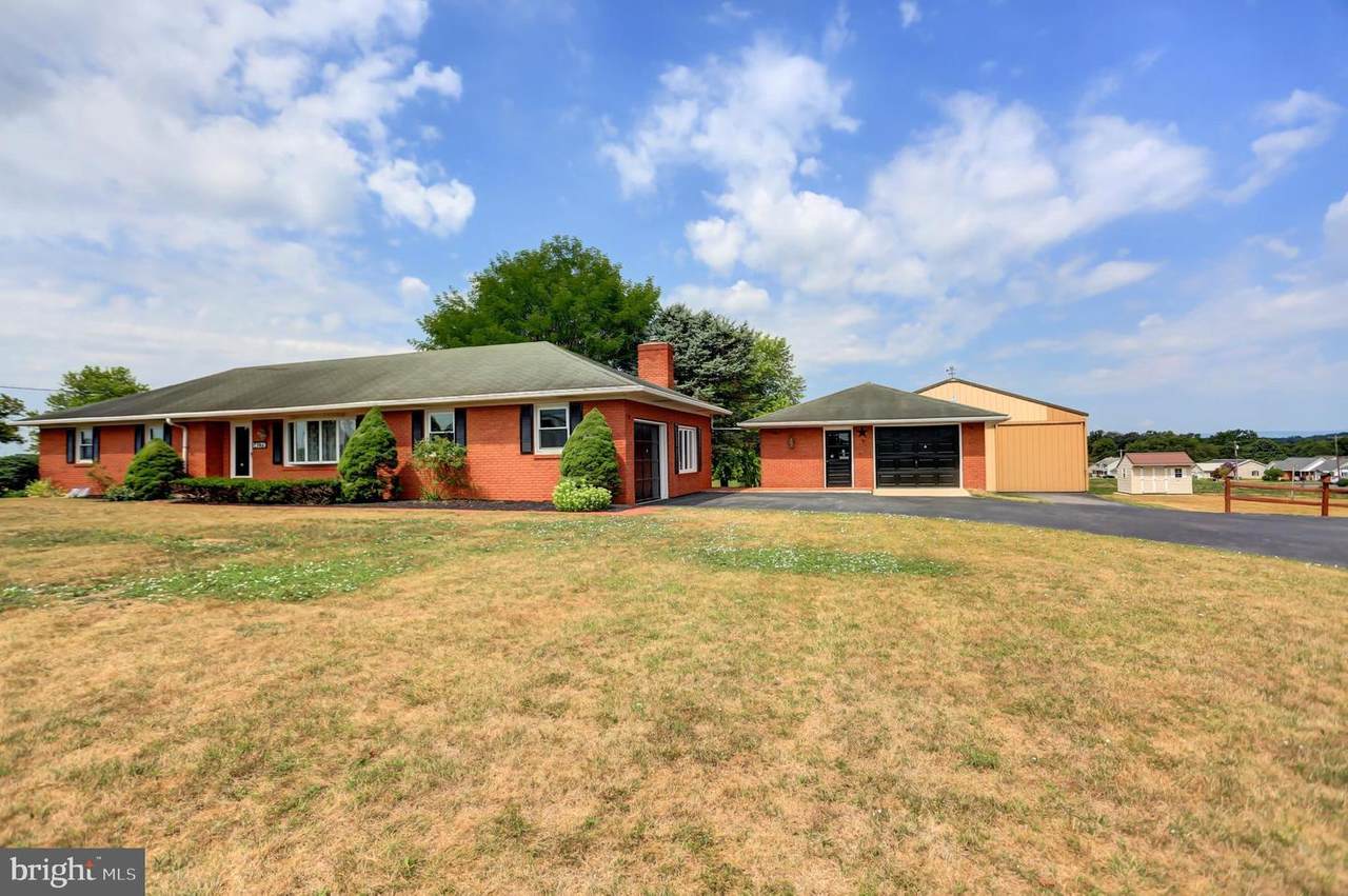 14179 Williamsport Pike - Photo 1