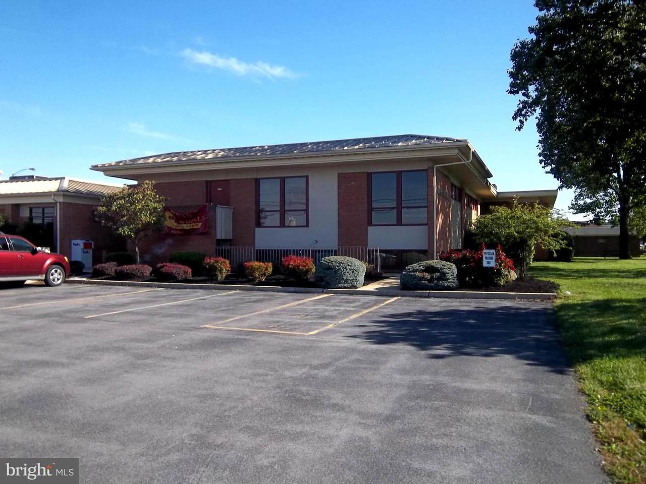 1035 Wayne Avenue - Photo 1