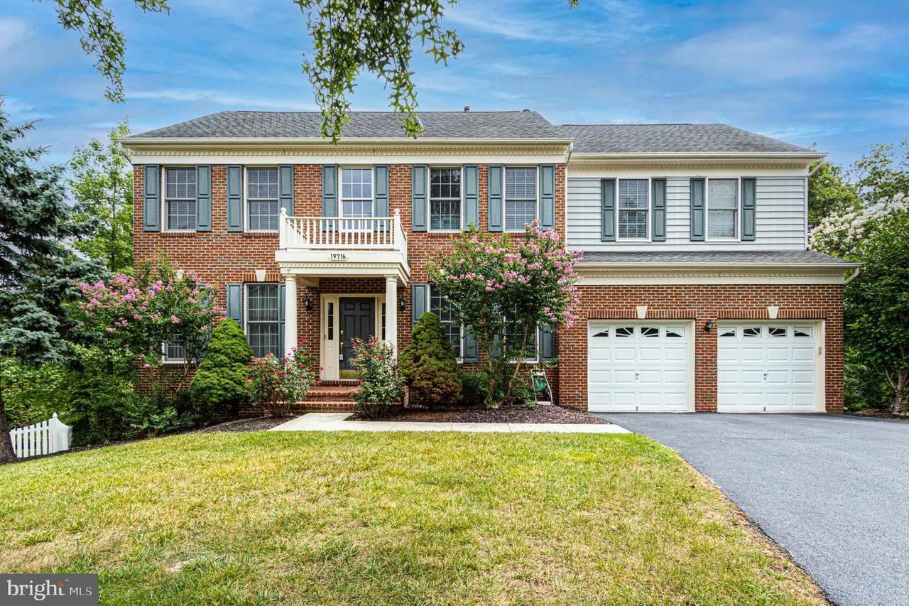 19716 Far Hills Court - Photo 1