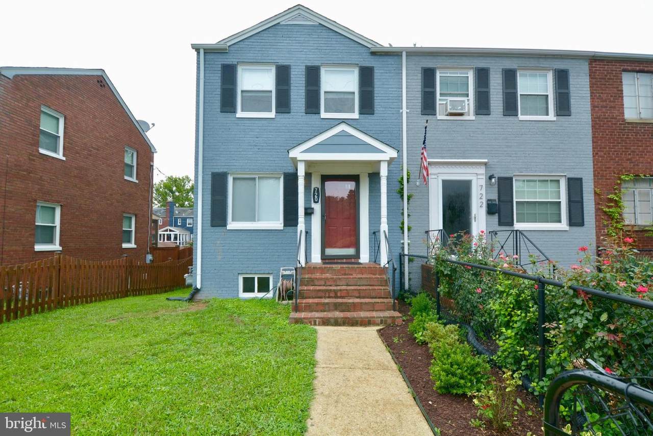 720 Payne Street - Photo 1