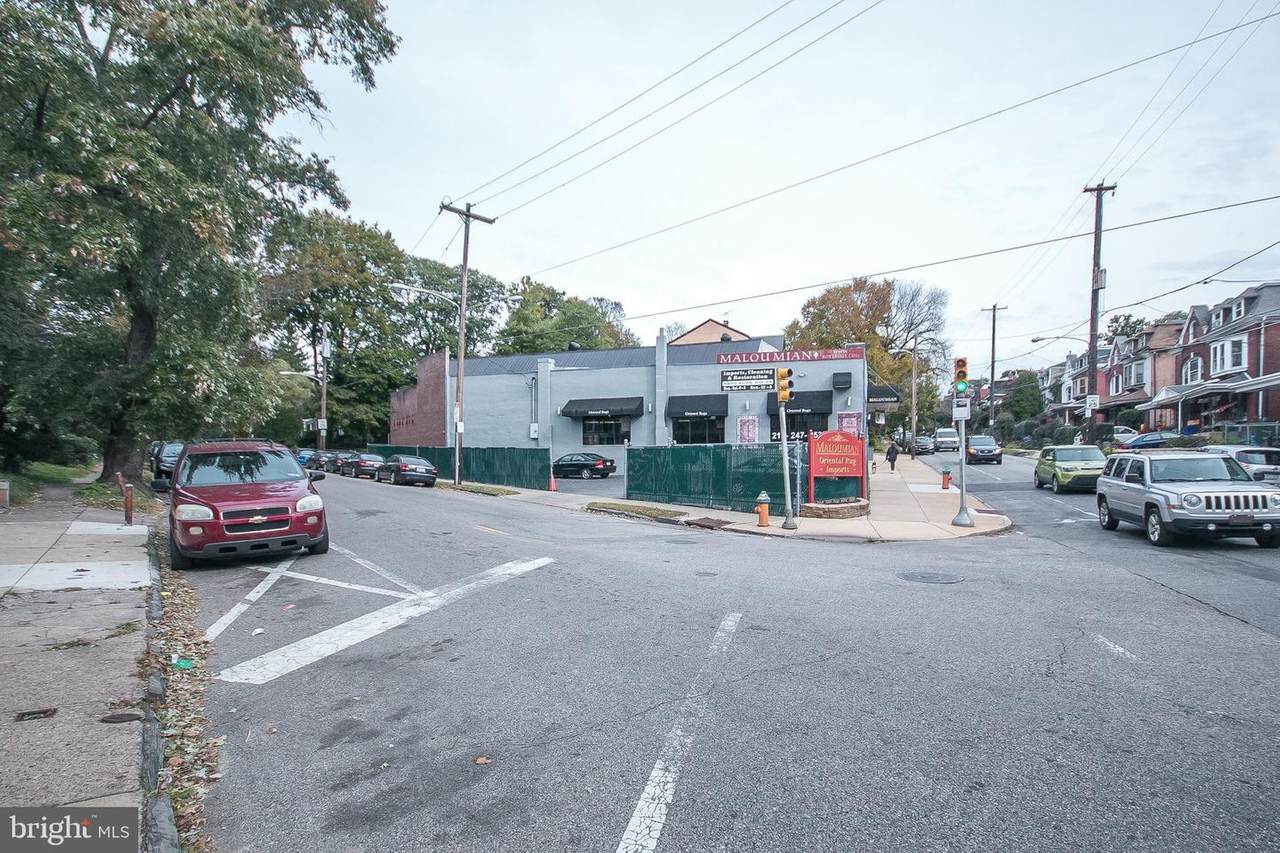 237 W Mt Pleasant Ave - Photo 1