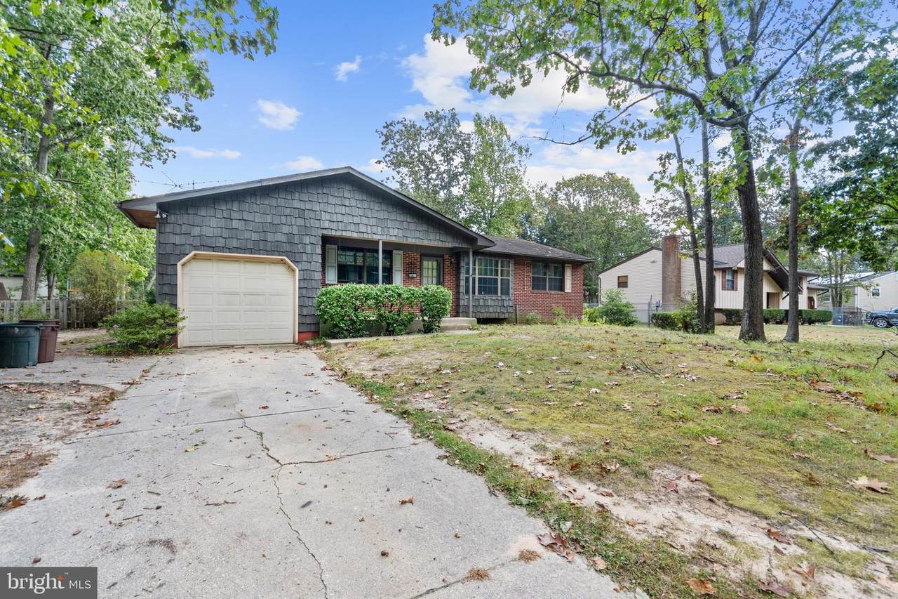 277 Peppermill - Photo 1