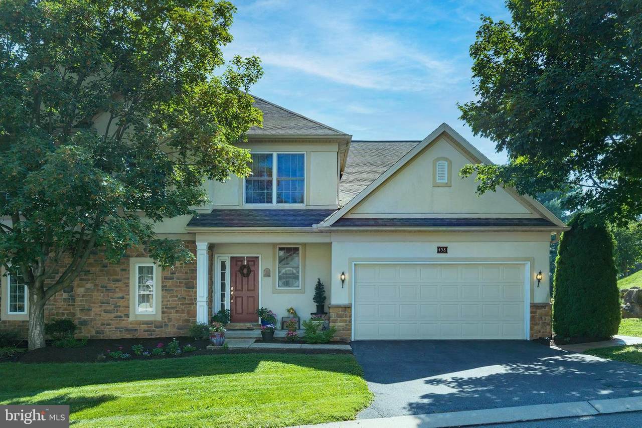 138 Creekgate Court - Photo 1