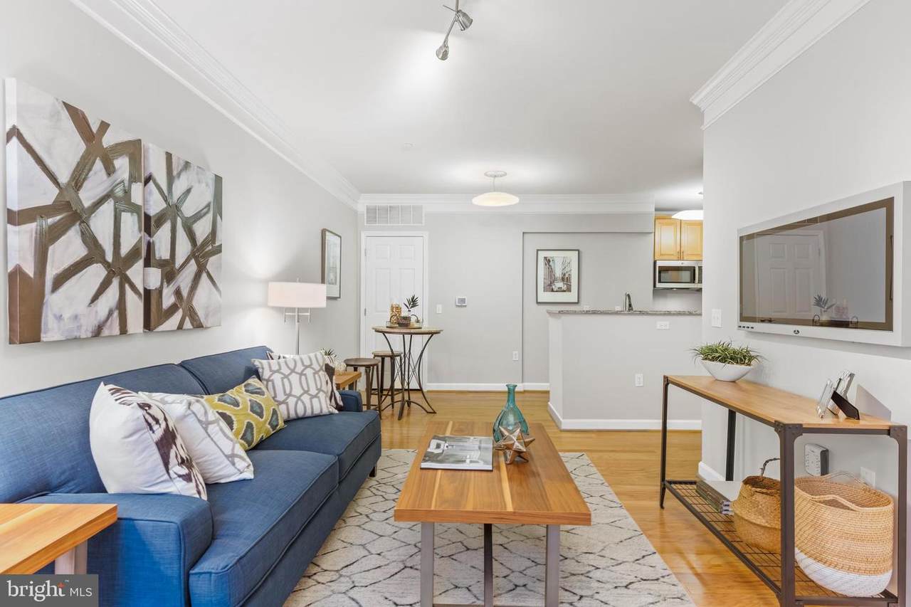 2101 Monroe Street - Photo 1