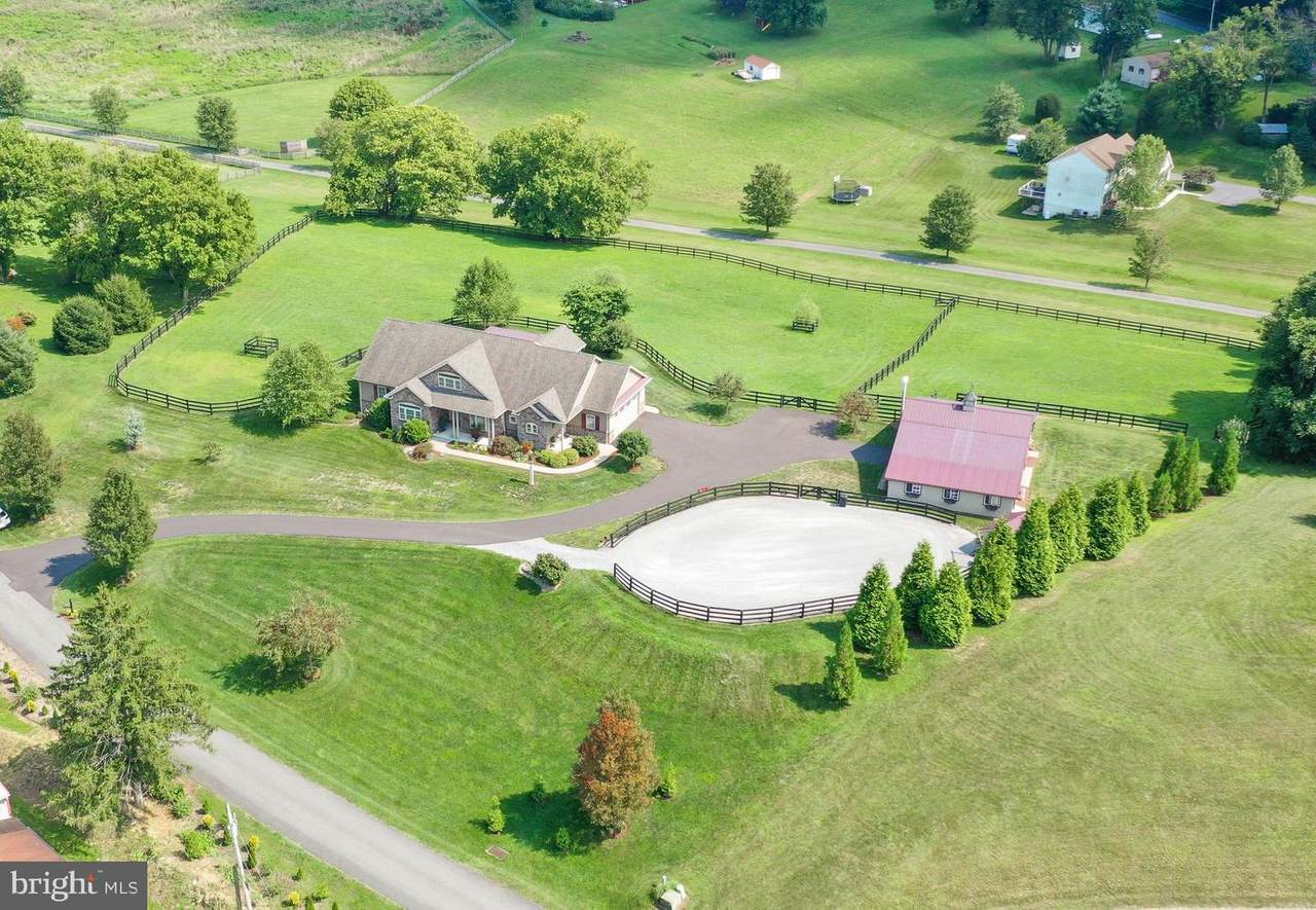 4 Fox Ridge - Photo 1