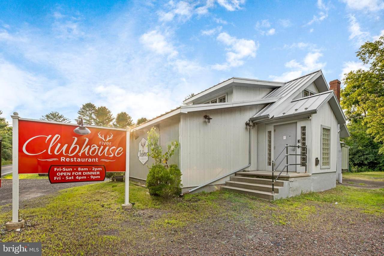 1821 River Road - Photo 1