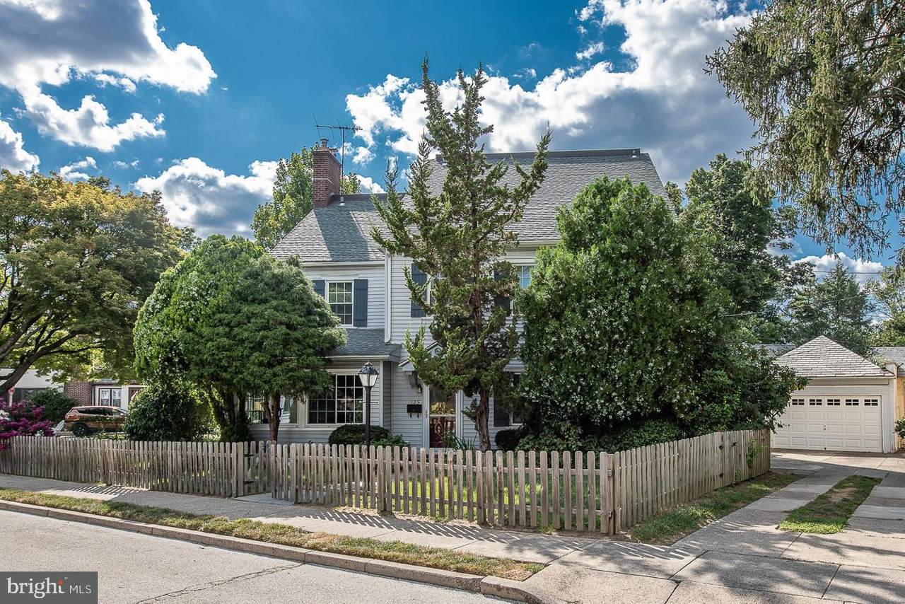 125 Gladstone Road - Photo 1