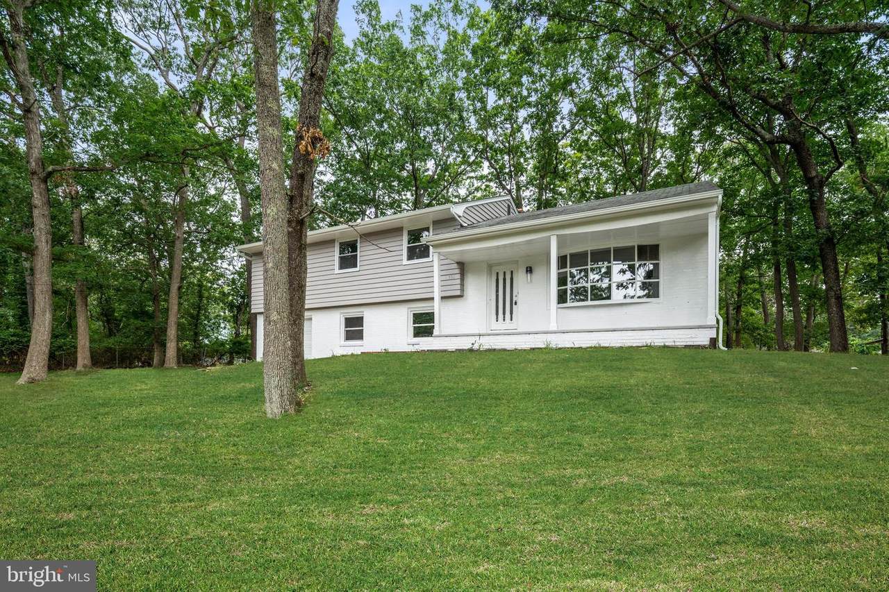 332 Woodbine Street - Photo 1