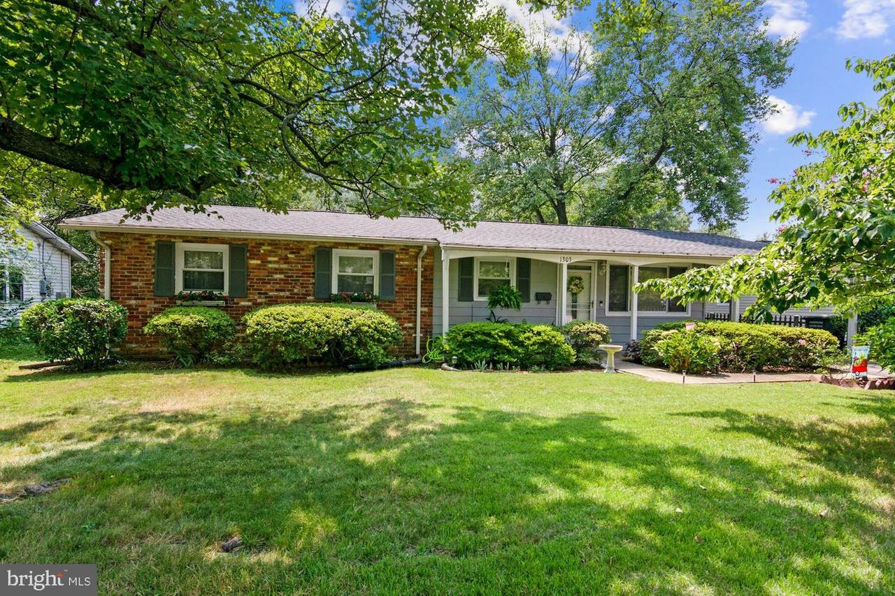 1303 E Street - Photo 1