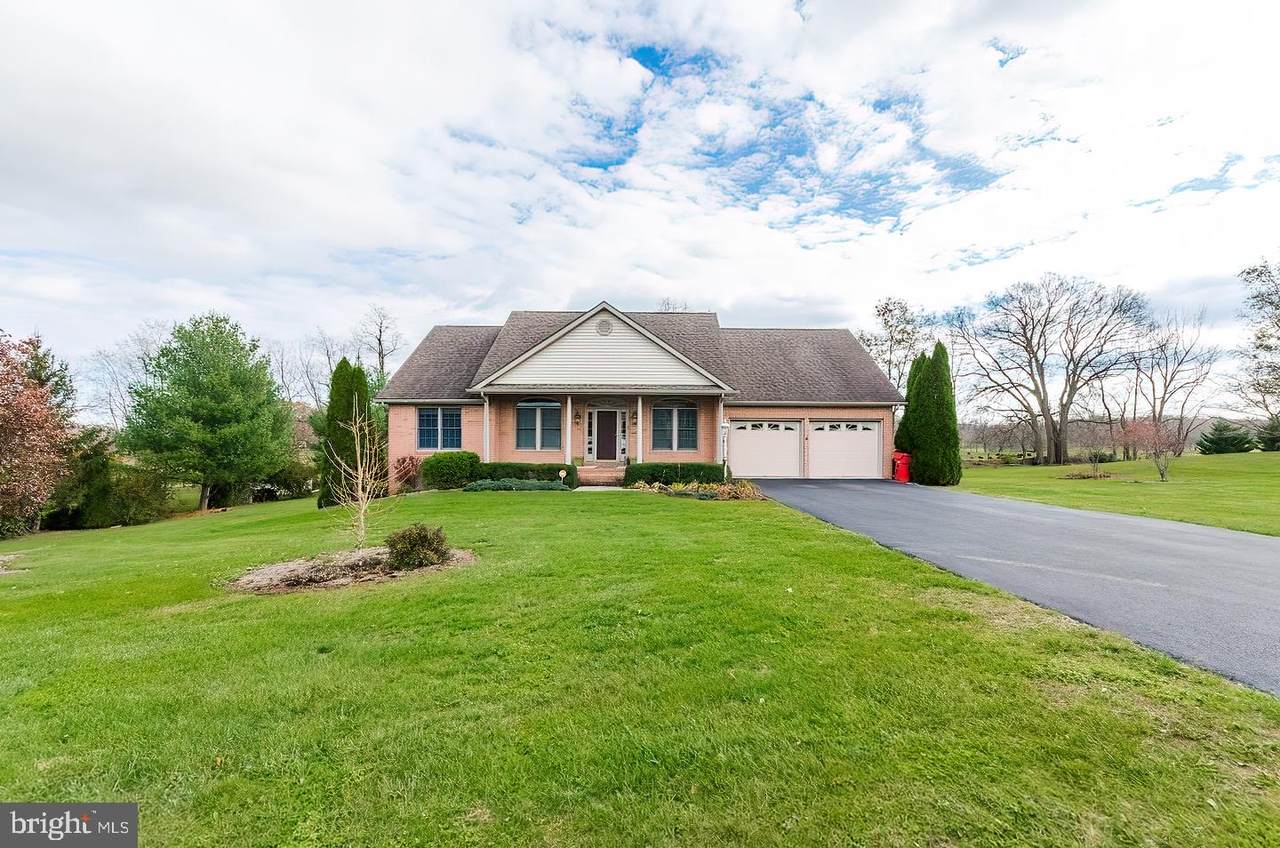 482 Nathaniel Drive - Photo 1