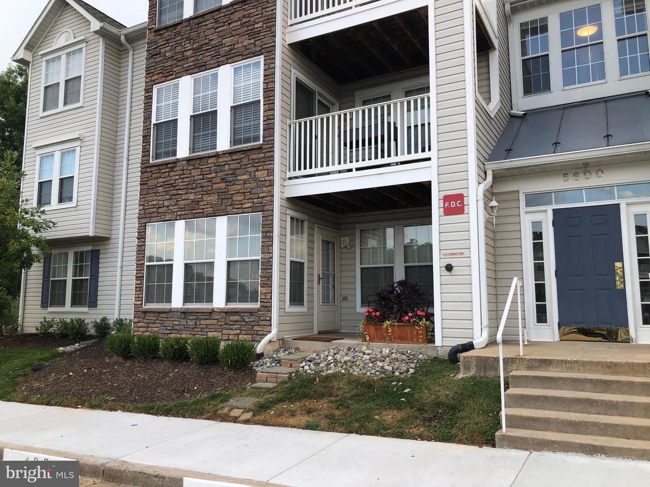 5600-A Avonshire Place - Photo 1