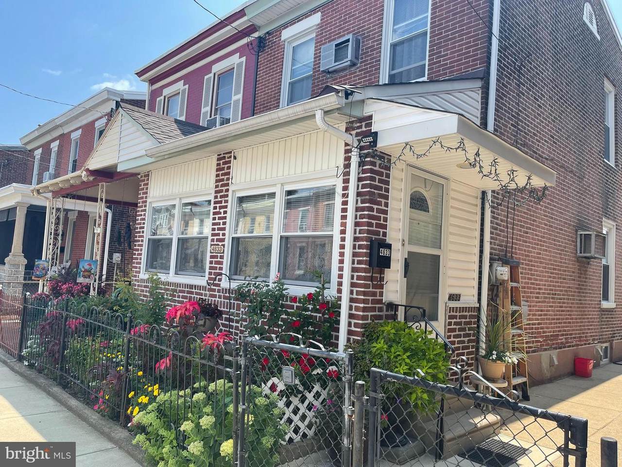 4633 Melrose Street - Photo 1