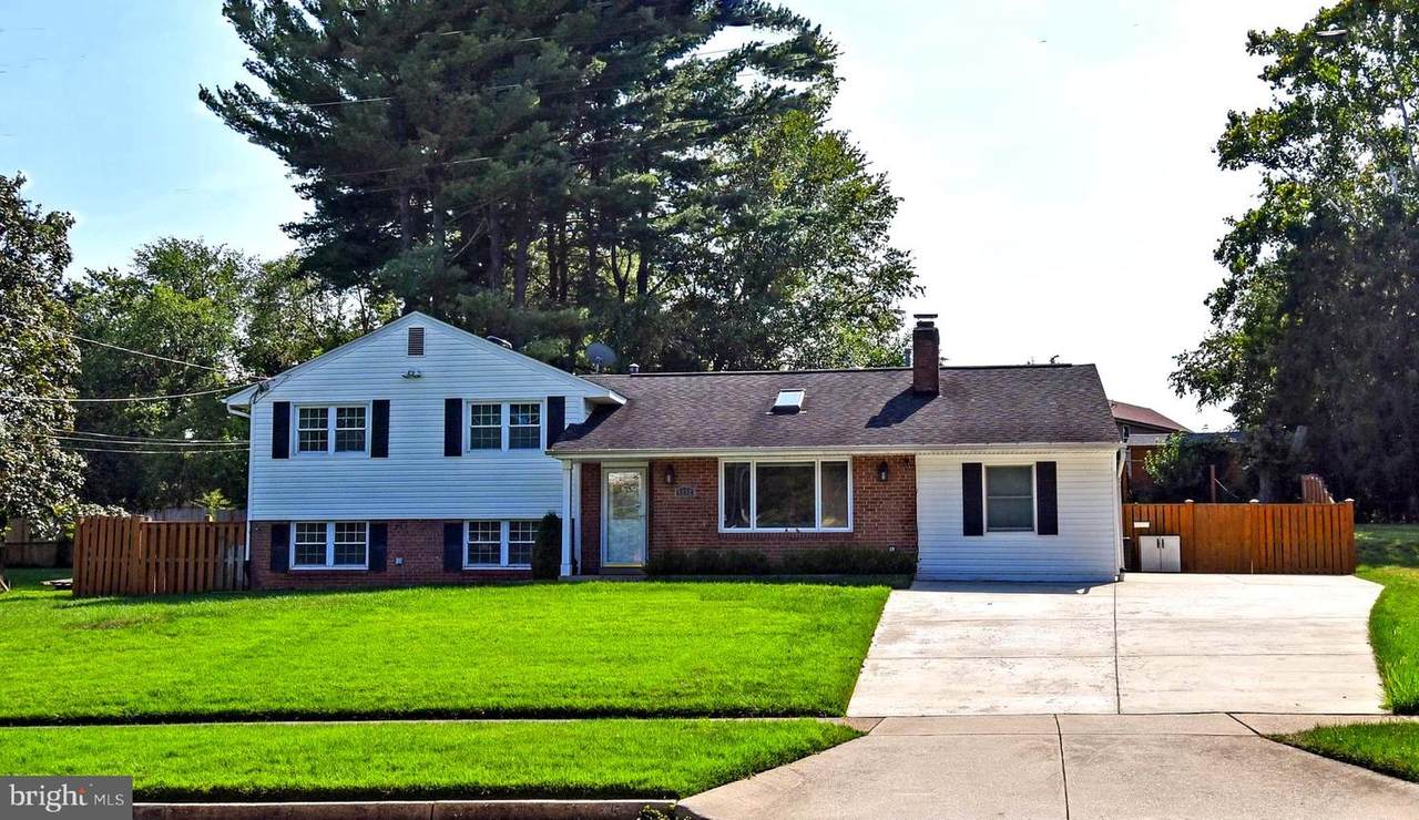 5232 Queensberry Avenue - Photo 1