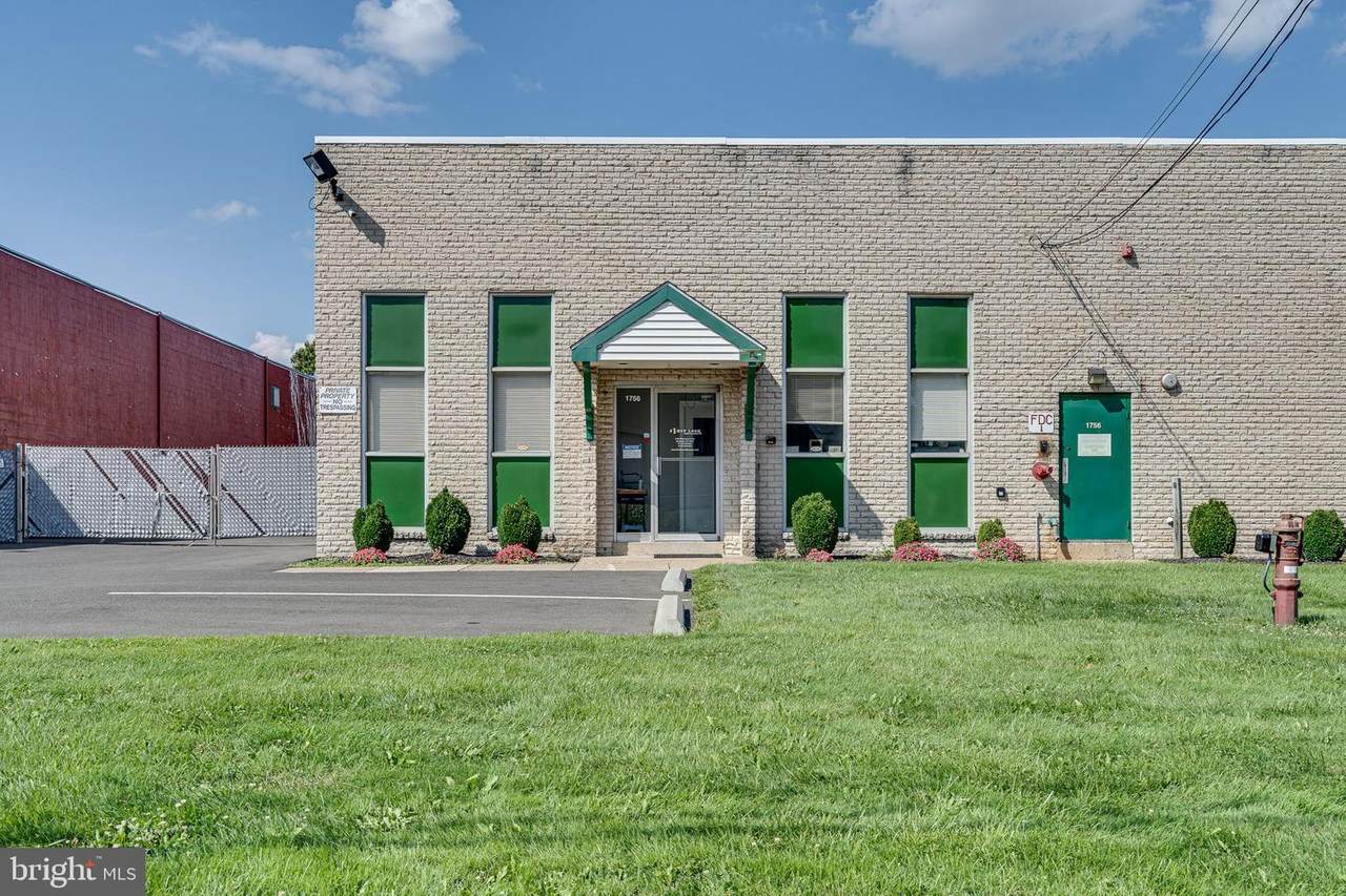 1756 Winchester Road - Photo 1