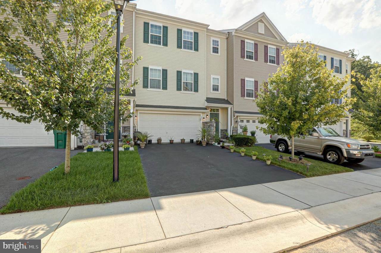 207 Natalia Drive - Photo 1