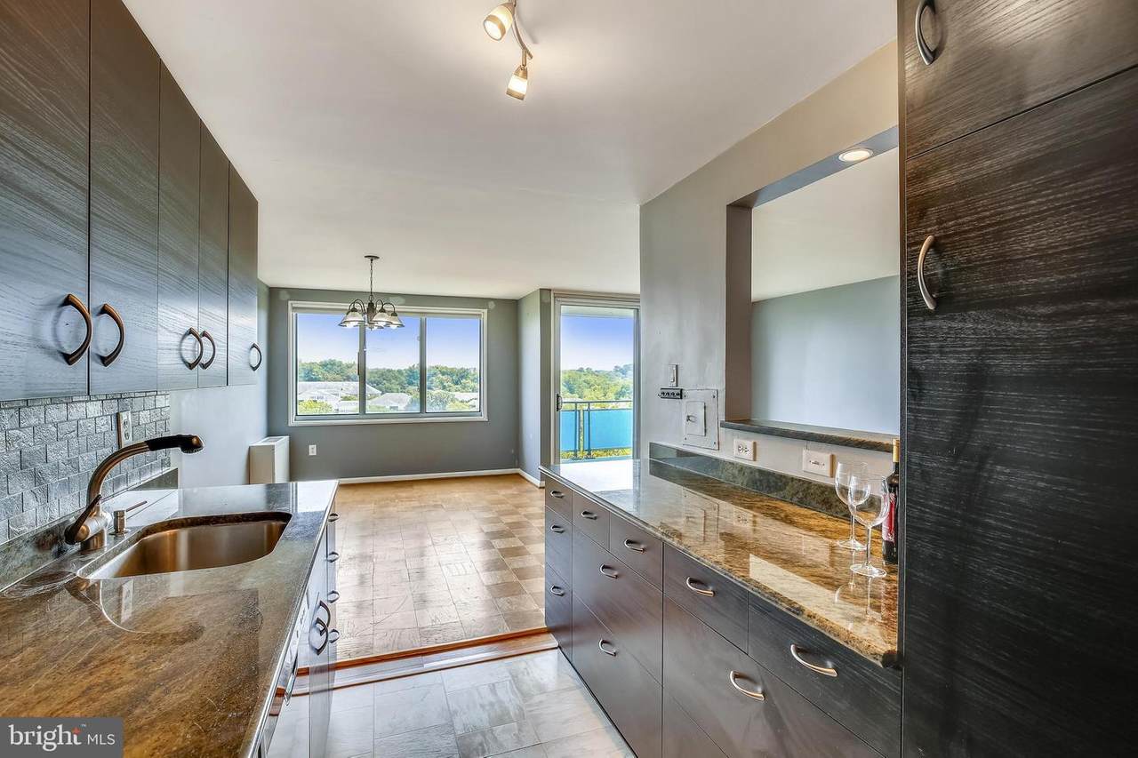 10201 Grosvenor Place - Photo 1