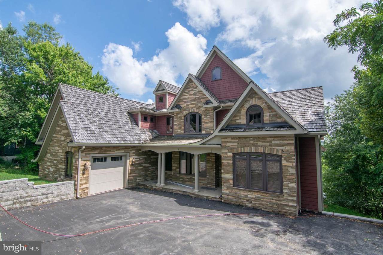 184 Highline Drive - Photo 1