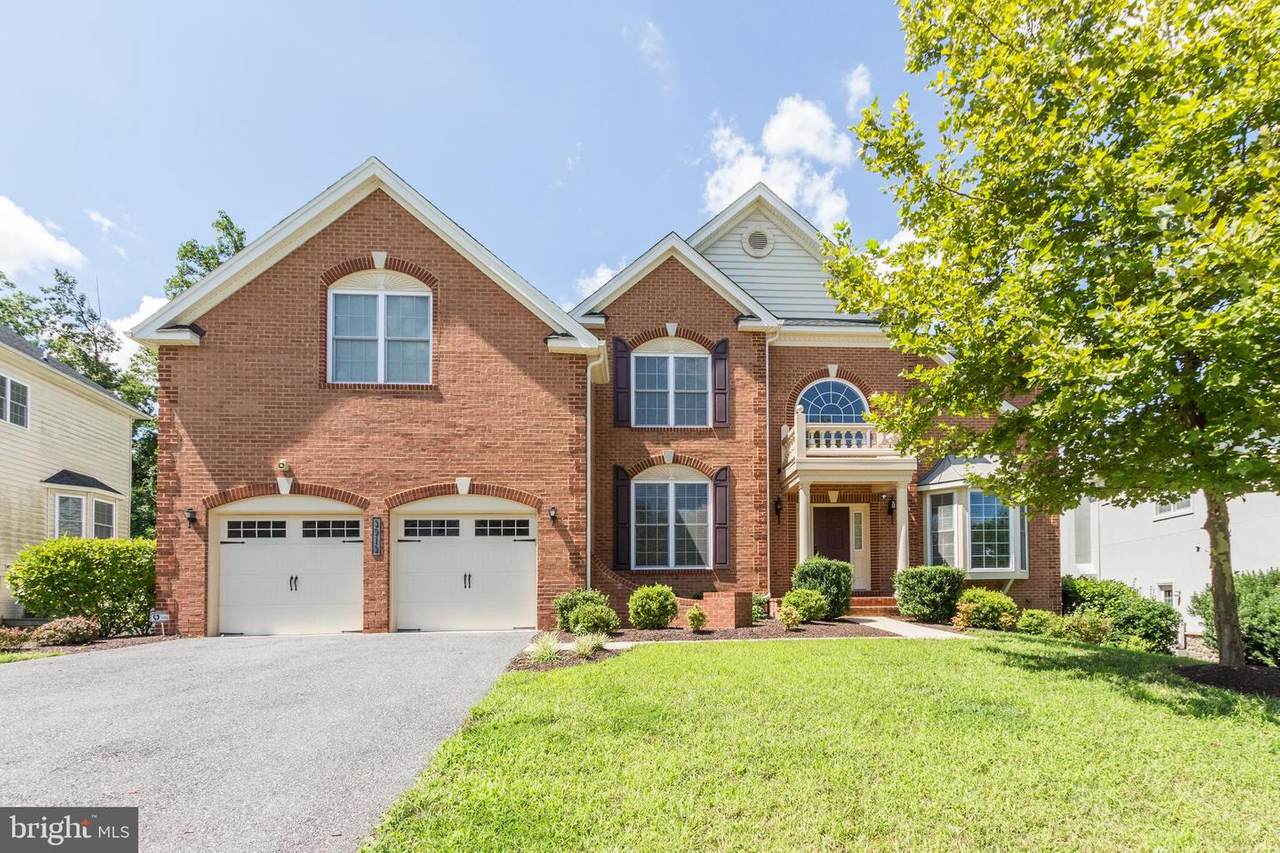 3913 Rolling Paddock Drive - Photo 1