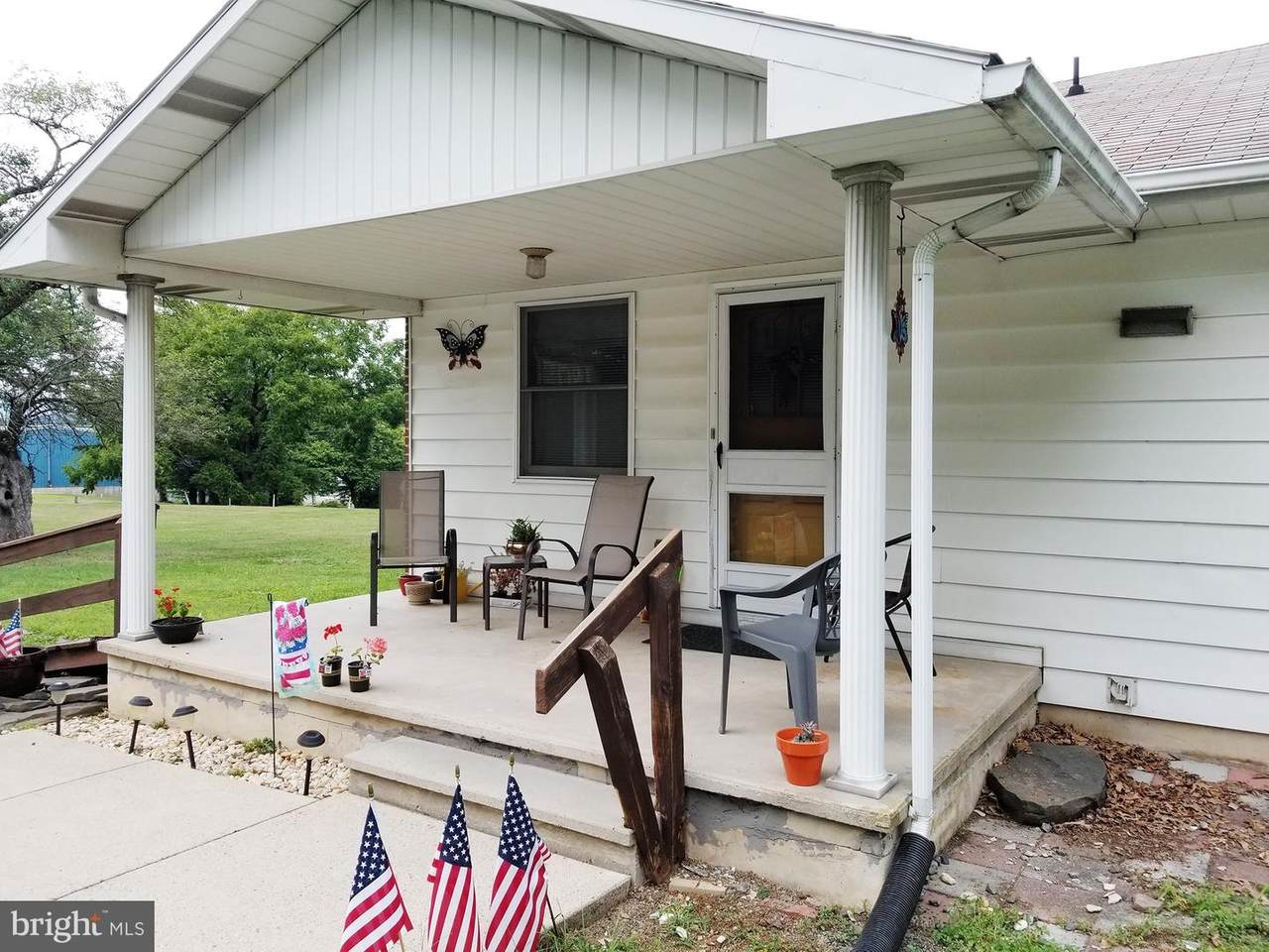 980 Main Street - Photo 1