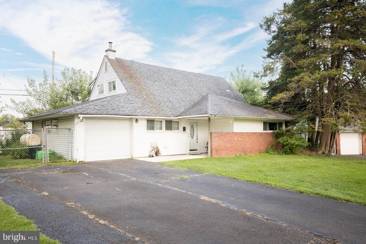 144 Highland Park Drive - Photo 1