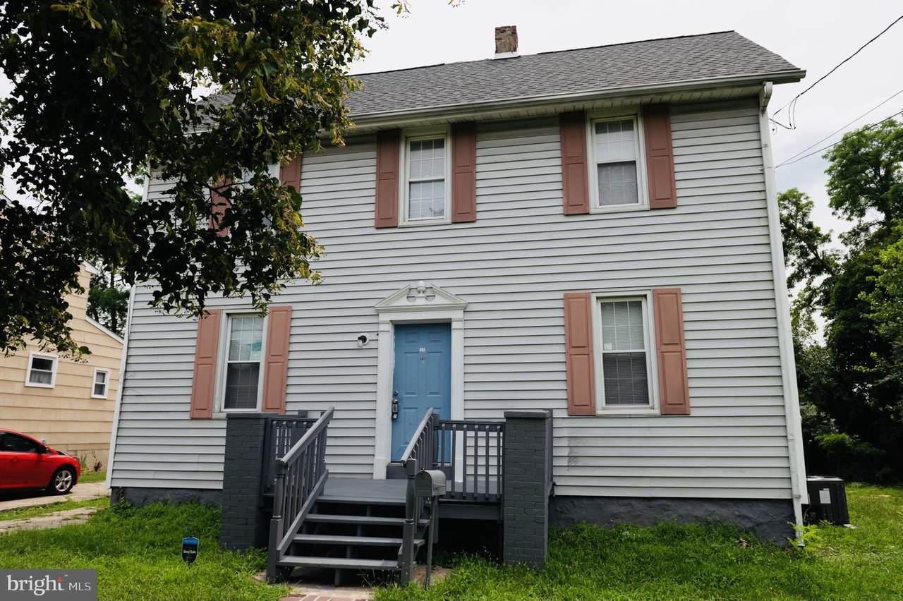 241 Victoria Street - Photo 1