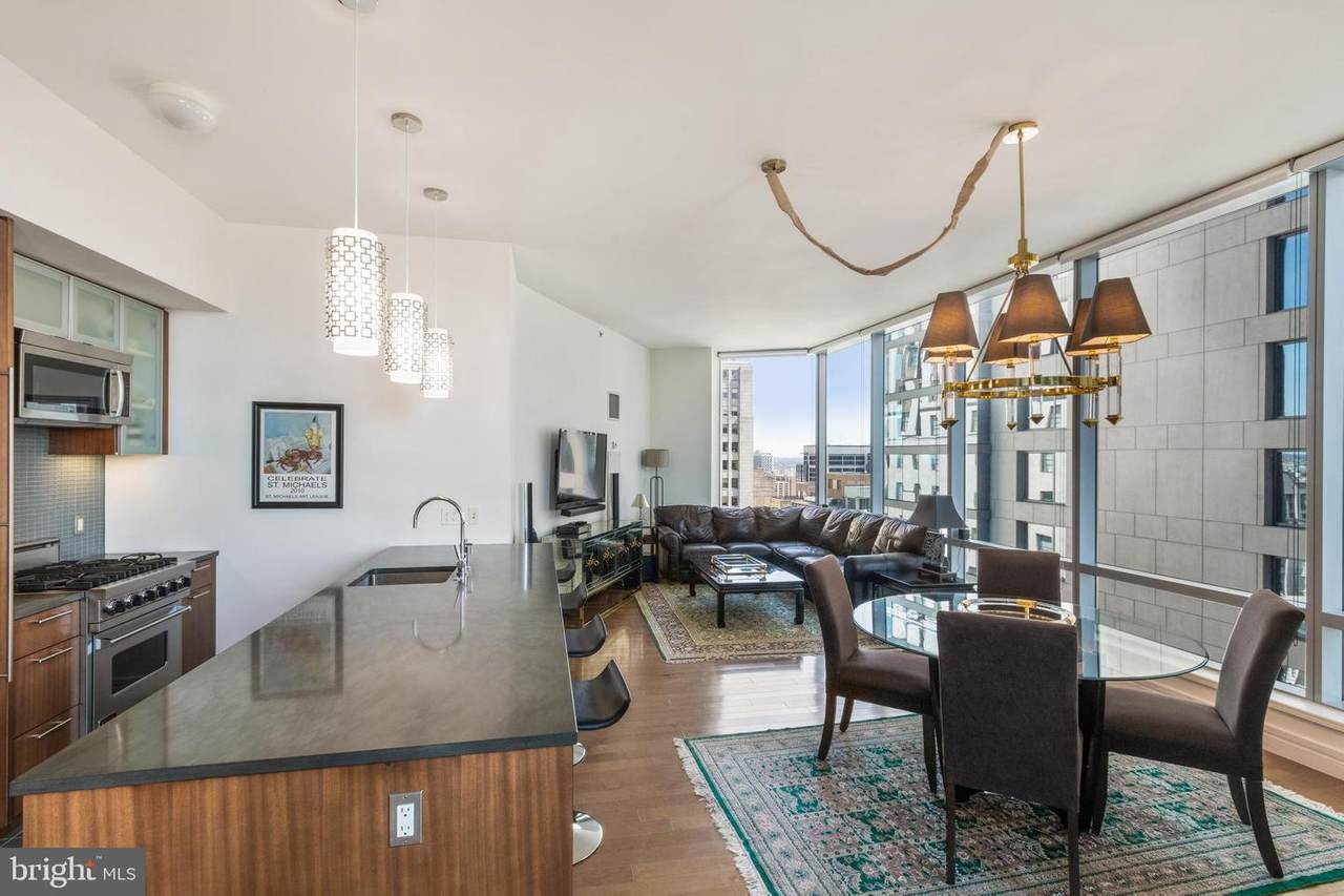 1414 Penn Square - Photo 1