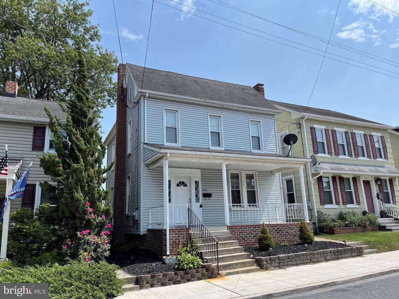 323 Spring Avenue - Photo 1