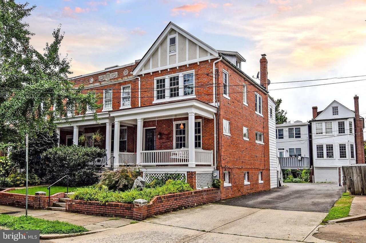 2426 Observatory Place - Photo 1