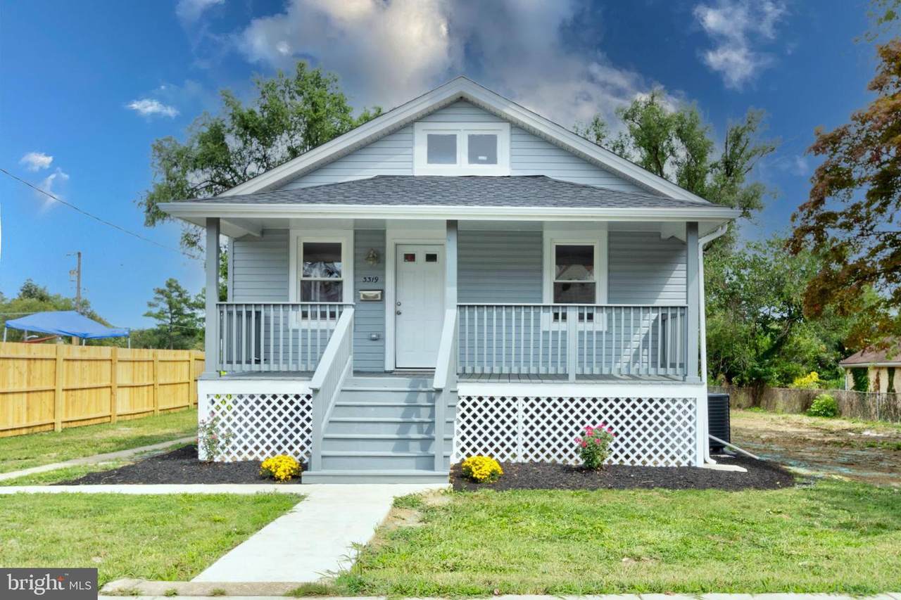 3319 Fairview Road - Photo 1