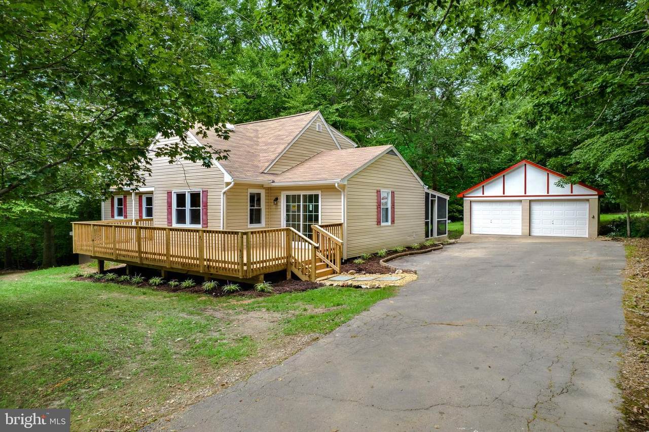 15316 Nottingham Drive - Photo 1