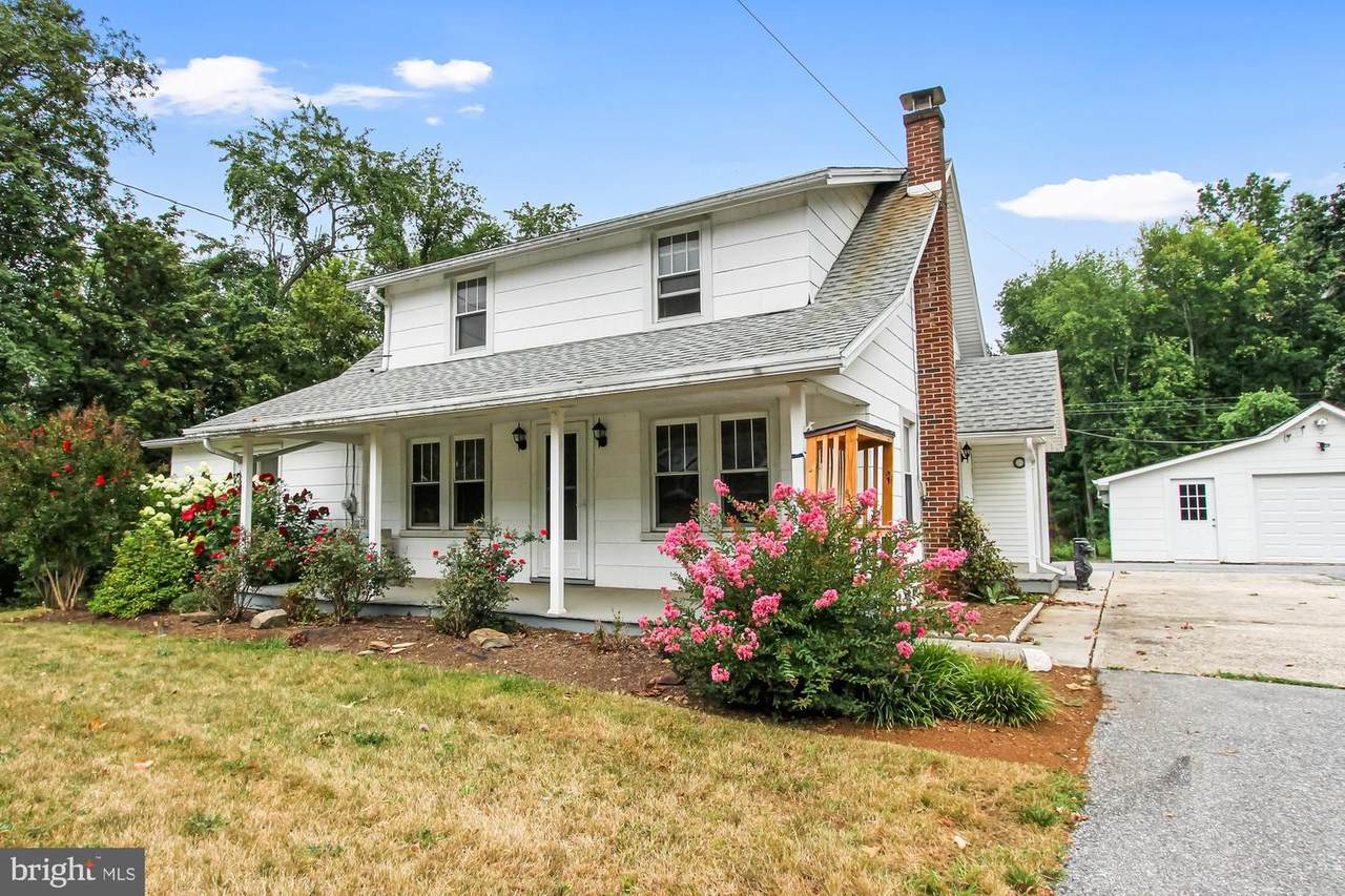 3583 Fairfield Road - Photo 1